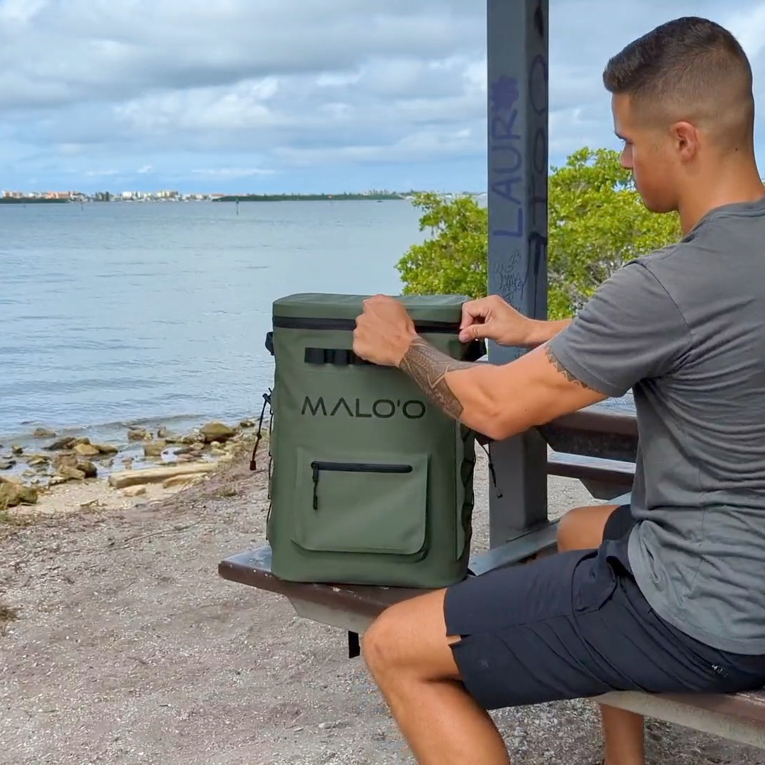 Malo'o Backpack Cooler