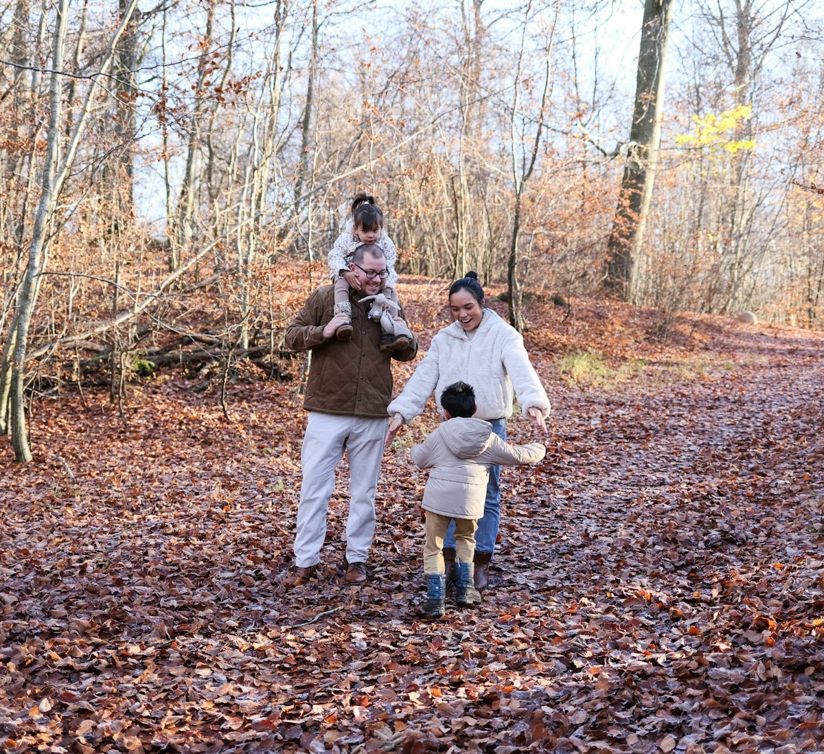 Essential Family Outdoor Activities with Your Wagon - Lounge Wagon