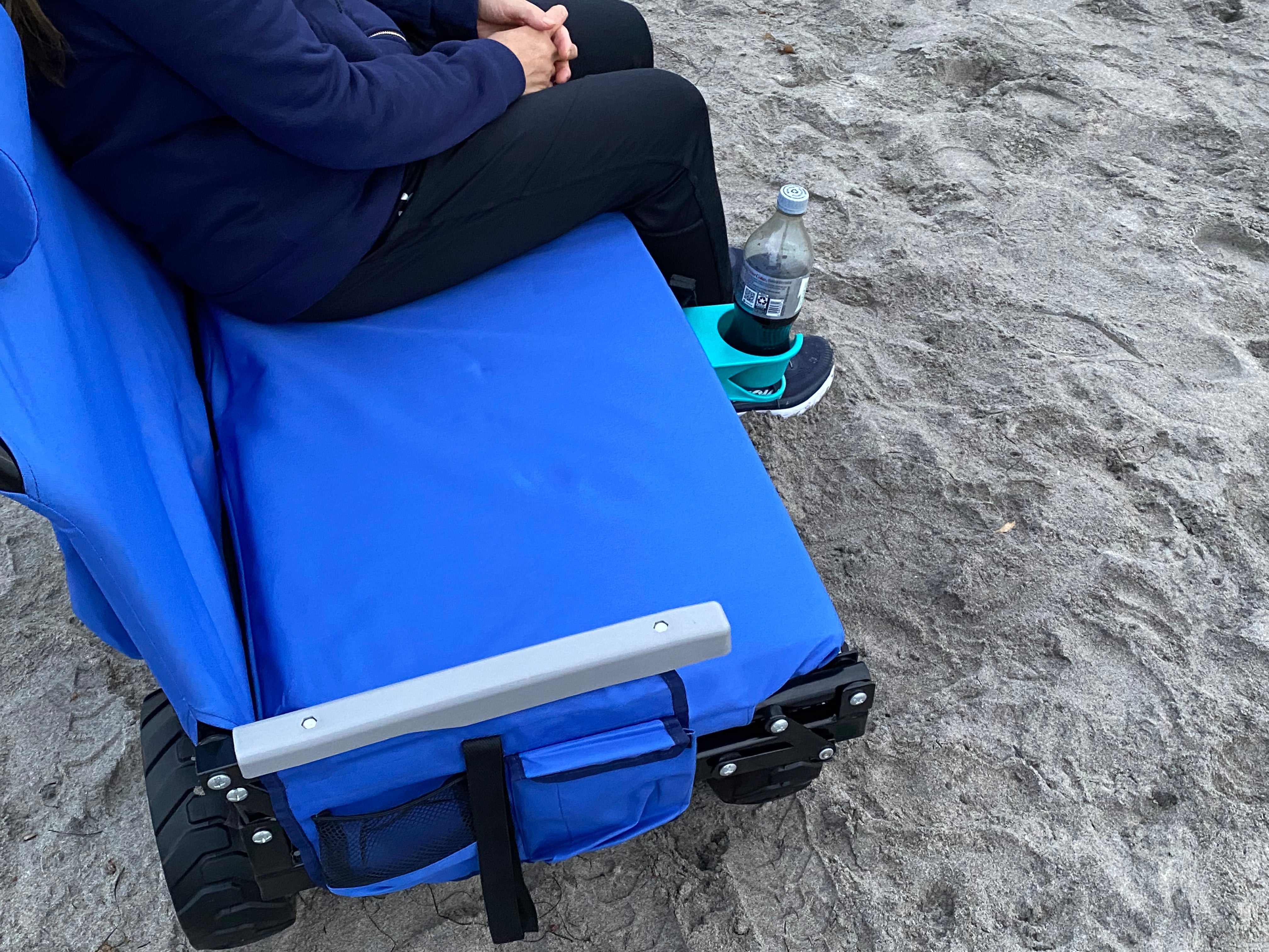 Folding Wagon With Cup Holders And Storage: Lounge Wagon - Lounge Wagon