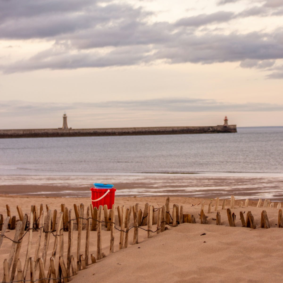 From Sand to Surf: The Ultimate Family Beach Day Checklist - Lounge Wagon