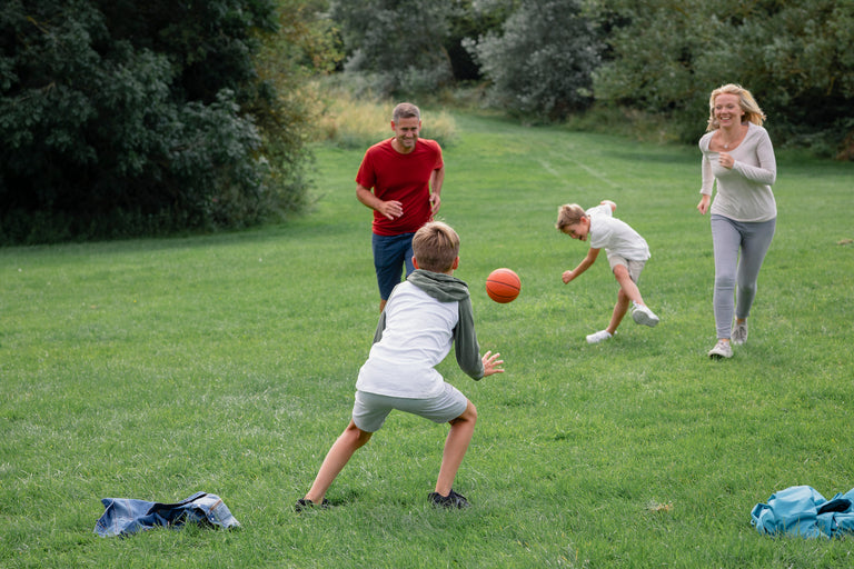 Unplugged Fun The Top 10 Outdoor Games for Families at the Park