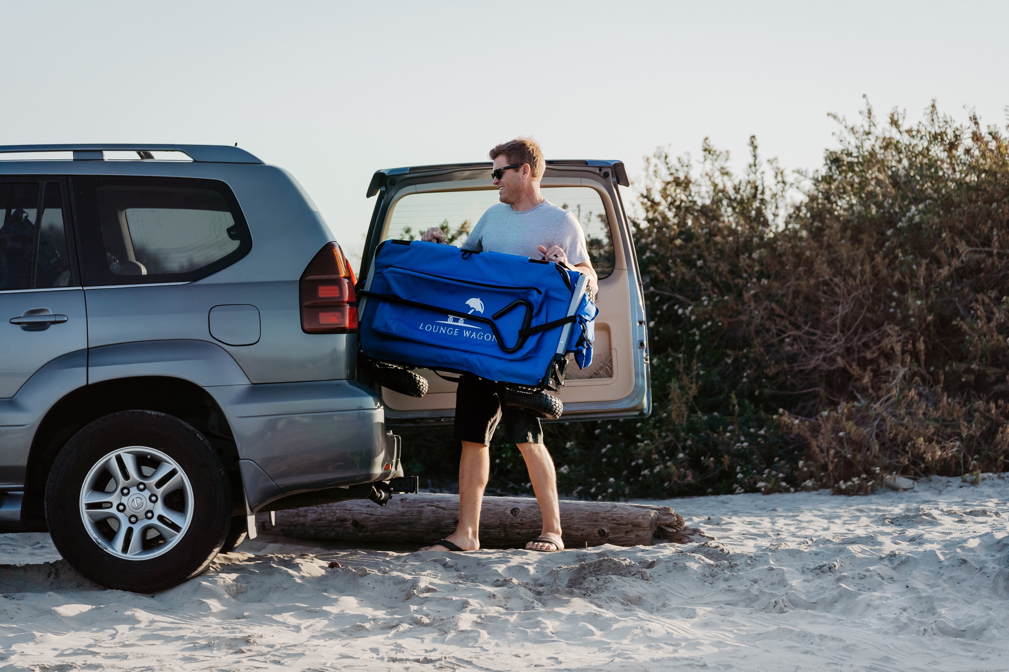 Mastering Your Collapsible Wagon for Hauling 10x10 Canopy - Lounge Wagon