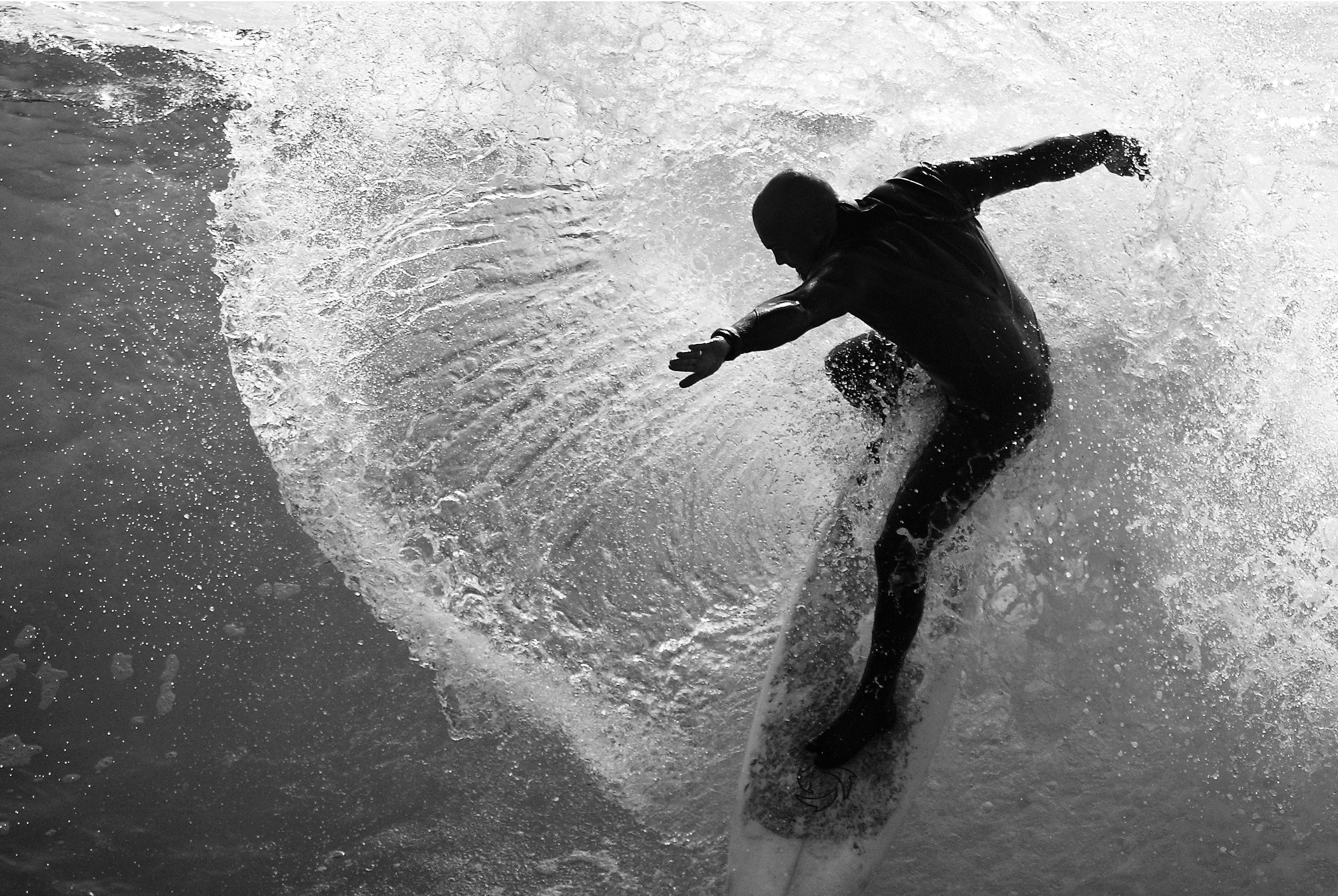 Must Have Gear for Winter Surfing - Lounge Wagon