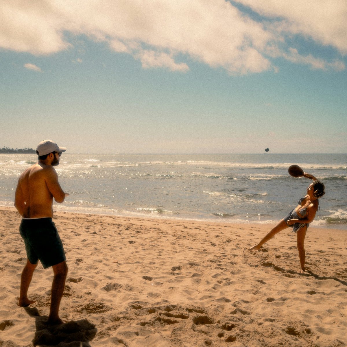 Take a Load Off: Choosing the Best Beach Wagon for Your Family - Lounge Wagon