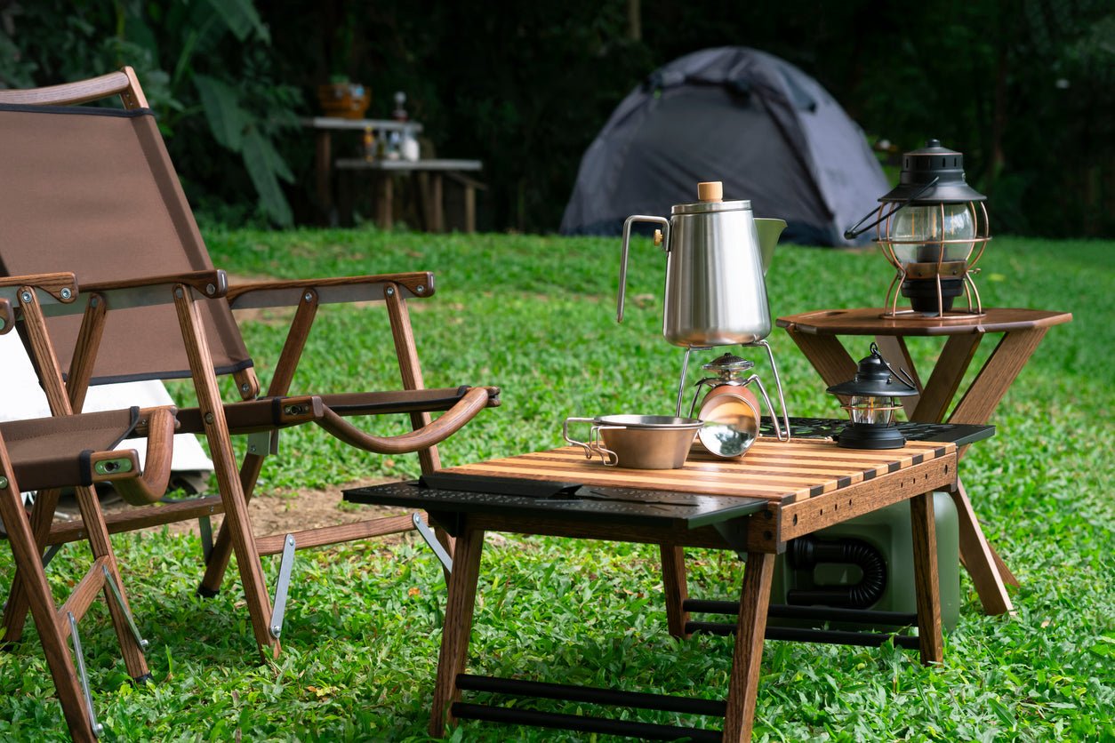 The Essential Aluminum Folding Camping Table Guide - Lounge Wagon