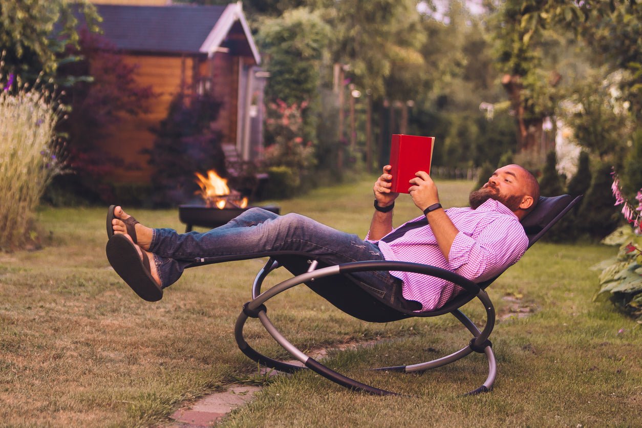 The Essential Outdoor Camping Rocking Chair Guide (2026) - Lounge Wagon
