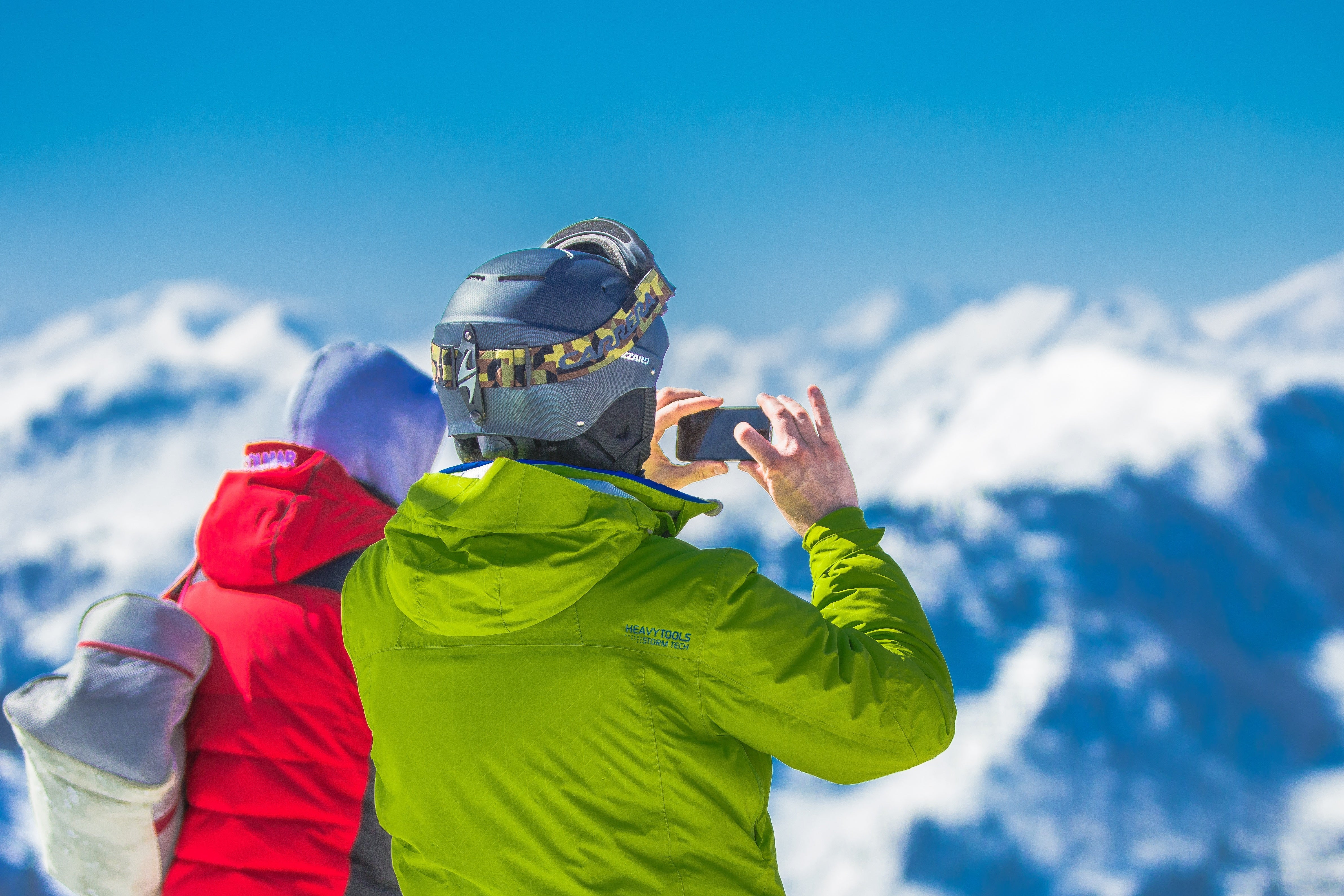 The How, When & Why of Ski Vacations - Lounge Wagon