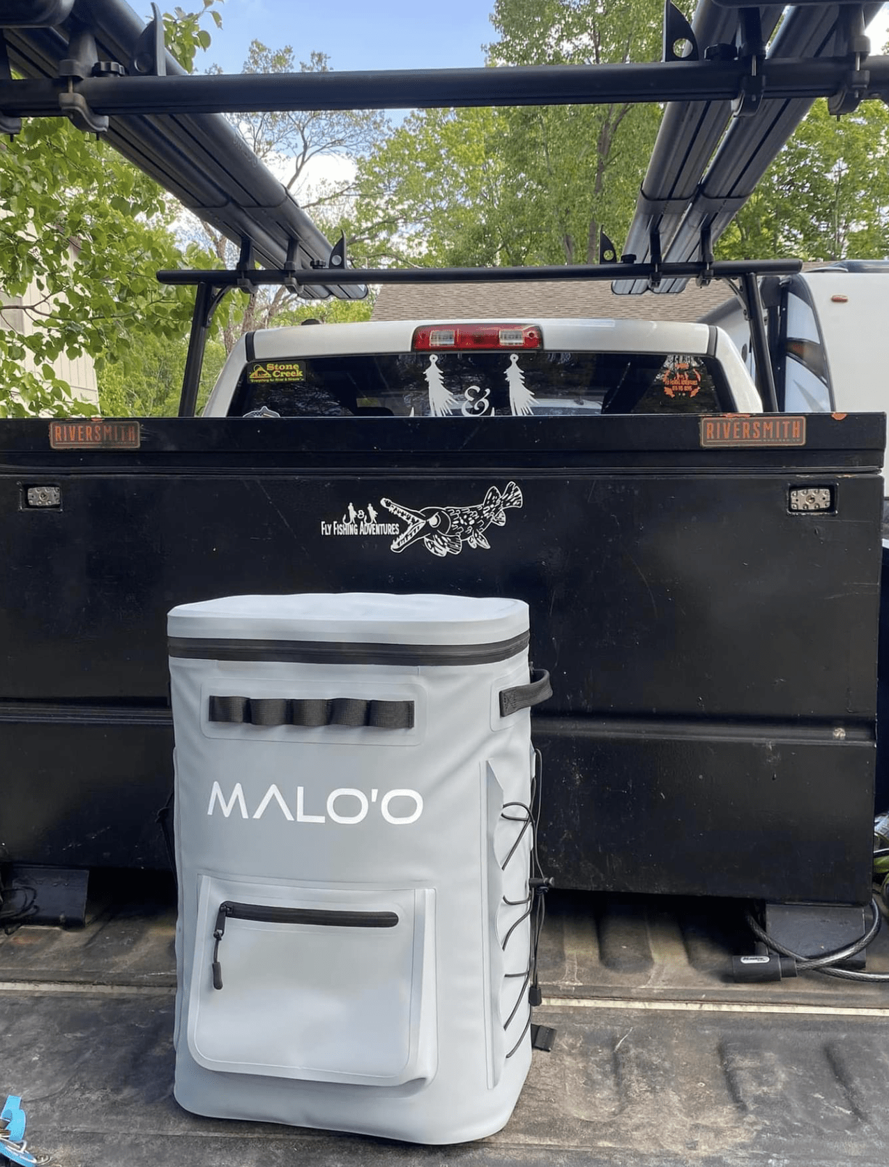 The Ultimate Guide to Choosing Soft Sided Lunch Coolers - Lounge Wagon