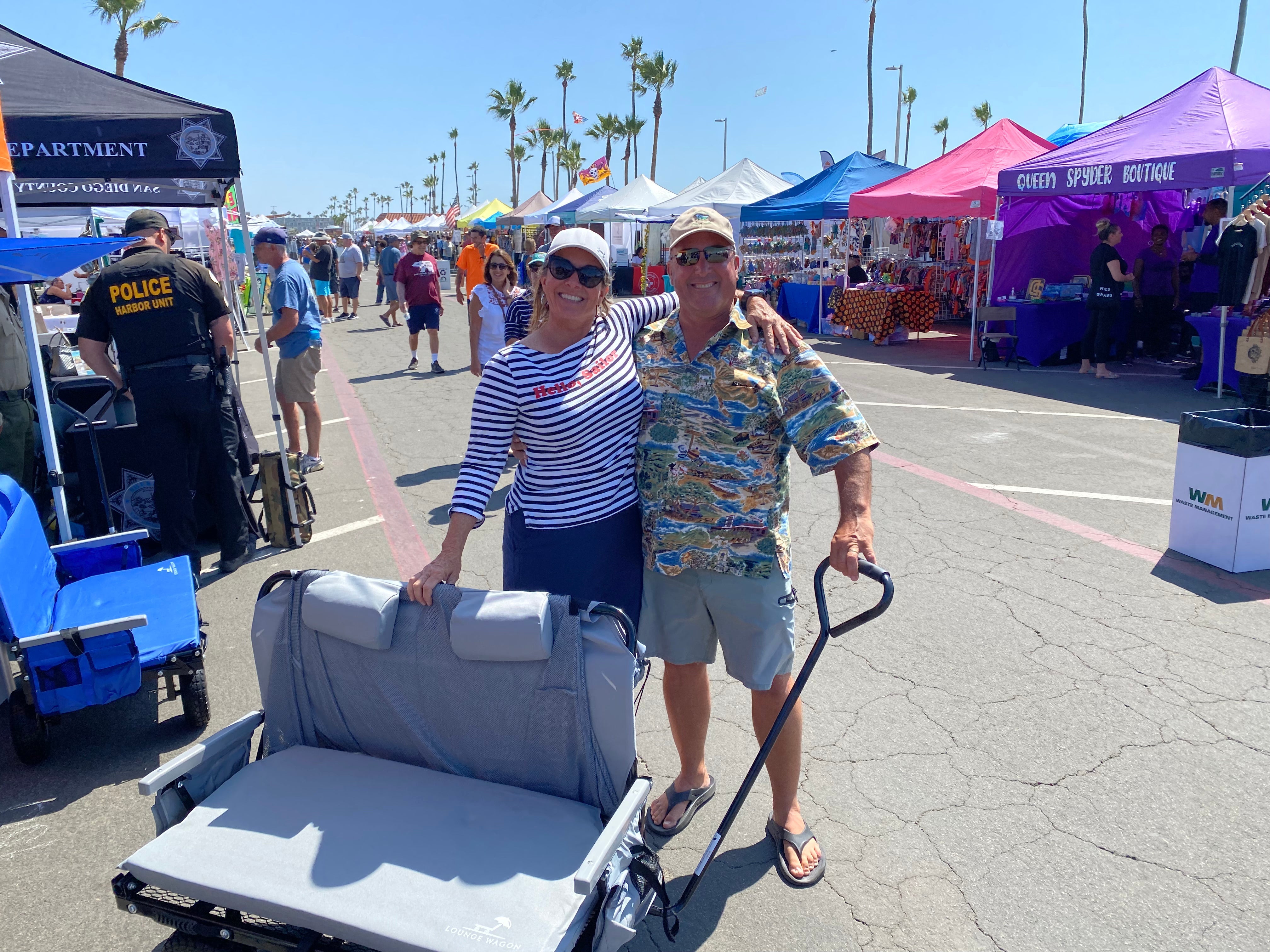 Versatile Outdoor Event Wagon: Ideal for Events and Picnics - Lounge Wagon