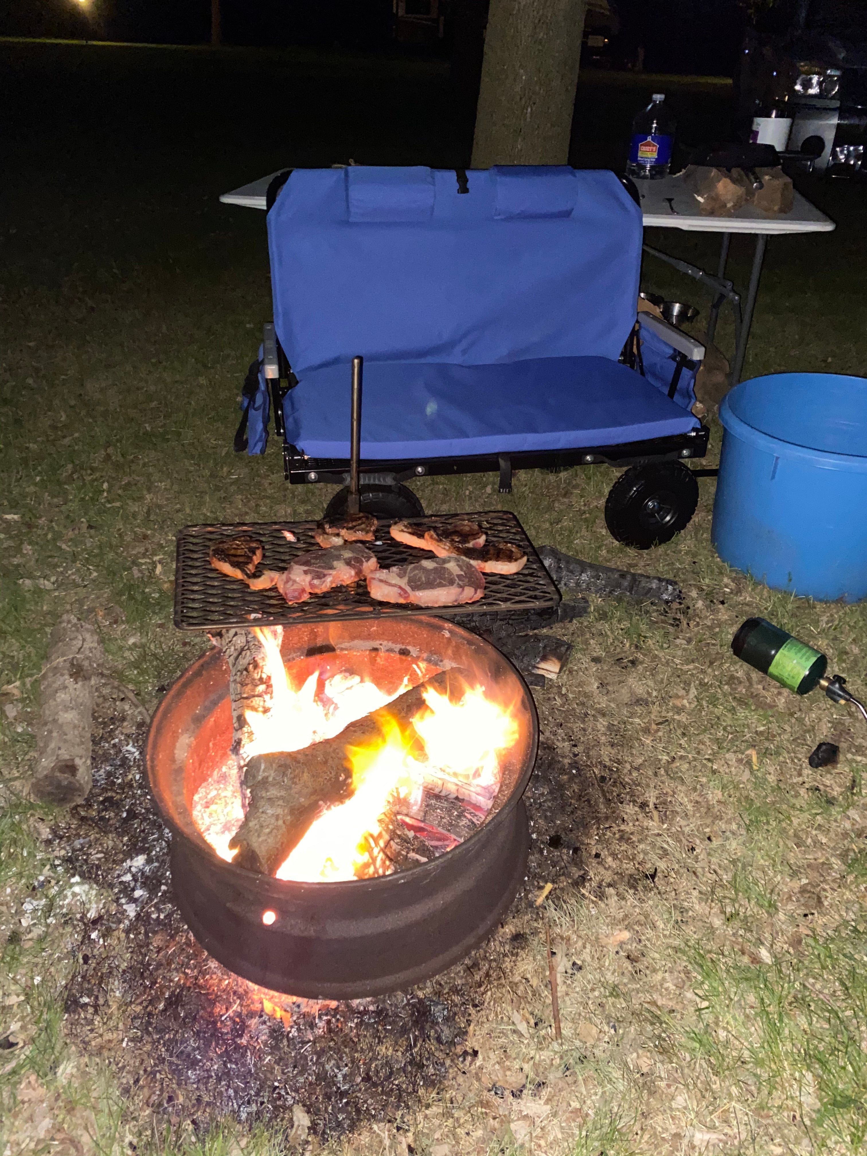 Your Go-To Beach and Camping Wagon: The Key to Seamless Trips - Lounge Wagon